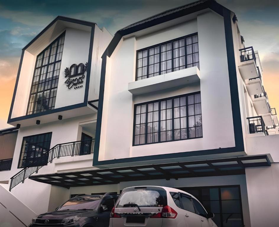 Bianco Costel Hotel Bogor Exterior photo