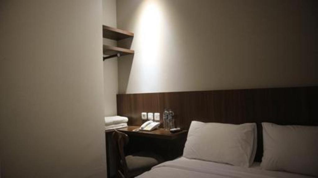 Bianco Costel Hotel Bogor Exterior photo
