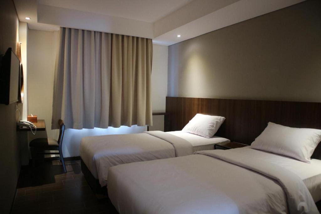 Bianco Costel Hotel Bogor Exterior photo